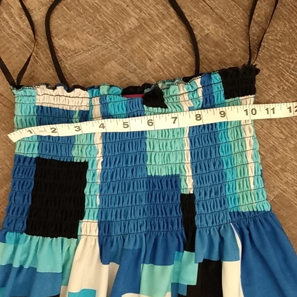 Esti Couture maxi dress - Picture 4 of 6